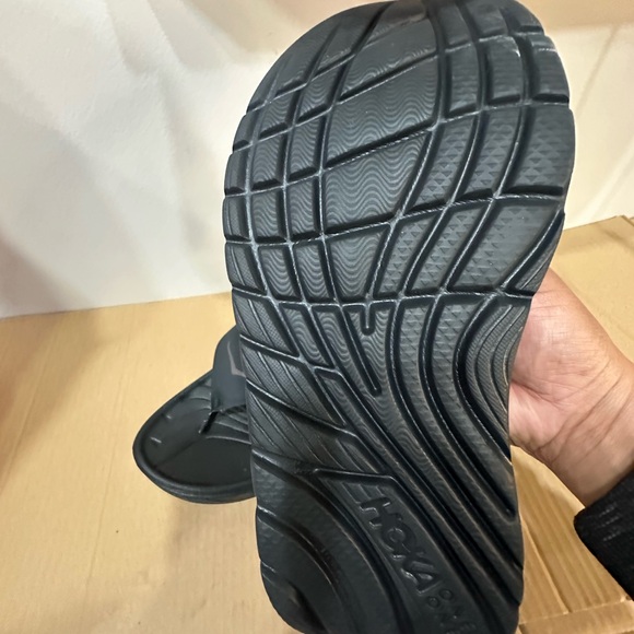 Men's/ women’s Black Foam Flip Flop Sandals - Picture 10 of 11